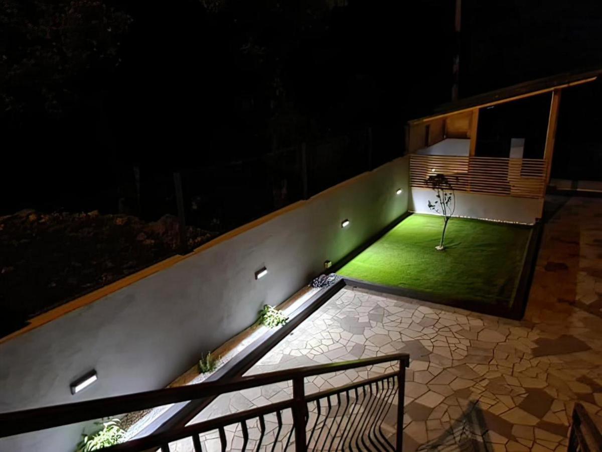 Vega Lux Apartment Jadranovo Eksteriør billede