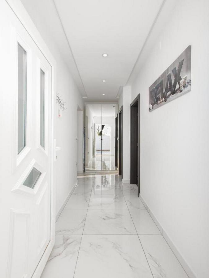 Vega Lux Apartment Jadranovo Eksteriør billede